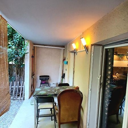 Au Pagnol Apartment โอบาญ ภายนอก รูปภาพ