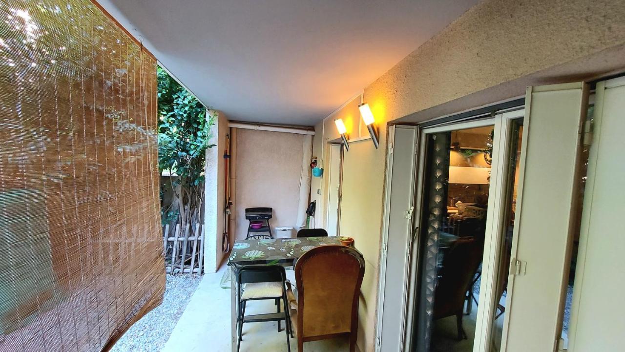 Au Pagnol Apartment โอบาญ ภายนอก รูปภาพ