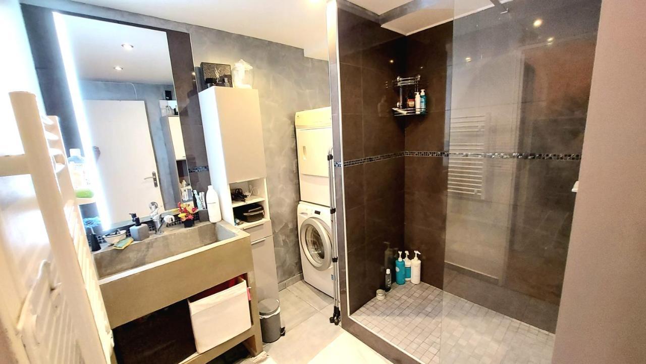 Au Pagnol Apartment โอบาญ ภายนอก รูปภาพ