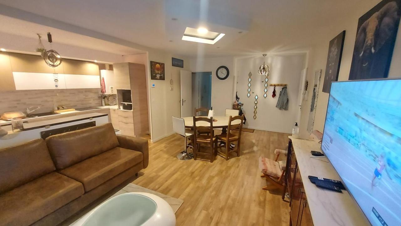 Au Pagnol Apartment โอบาญ ภายนอก รูปภาพ