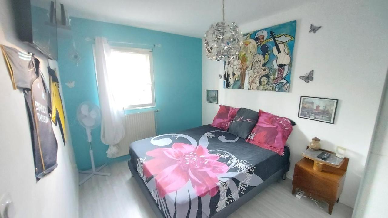 Au Pagnol Apartment โอบาญ ภายนอก รูปภาพ